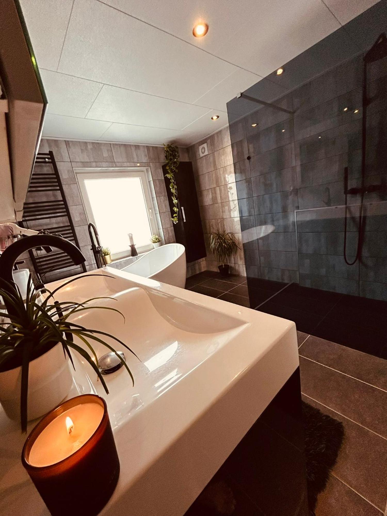 B&B Eleganza Sibbe Valkenburg aan de Geul Exterior foto